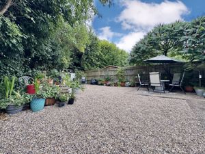 Photo 3- click for photo gallery